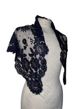 ANTIQUE BLACK VICTORIAN