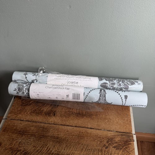Unused rolls laura - rolls,