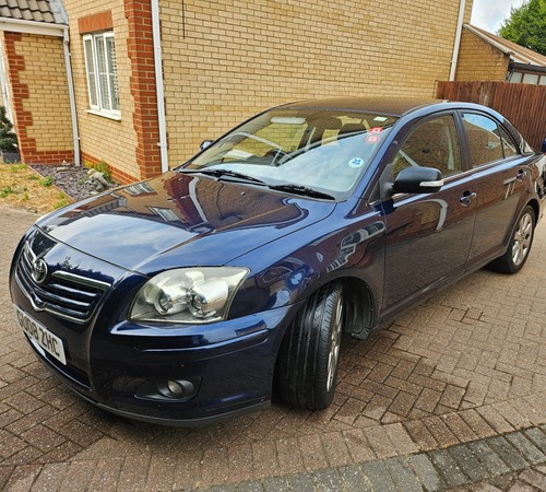 Toyota avensis 2 0 - avensis, tr