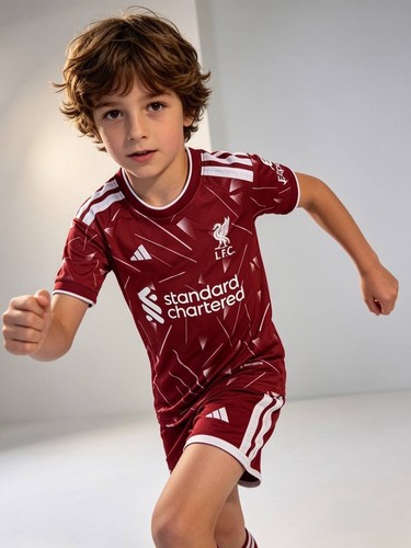 Liverpool kid kit 27 - kit, 26/27