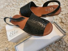 Black Sandals Size 5