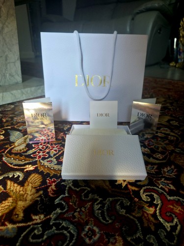 Dior beauty vip white - vip,