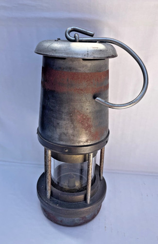 Vintage the wolf safety lamp - the,