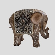 Embossed Wood Effect Elephant
