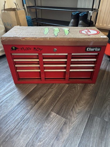 Clarke tool box - clarke, chest