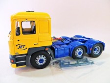 CORGI 'ERF ECS TRACTOR UNIT