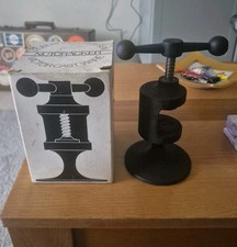 Vintage Legacy Collection Robert Welch Cast Iron Nutcracker c1964 with box