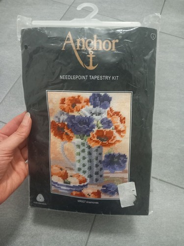 Anchor mr937 anemones - mr937,