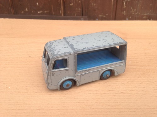 Dinky 30v ncb electric - ncb,