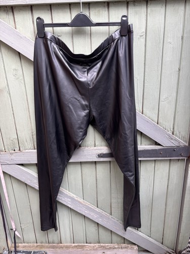 Faux leather black leggings - black,