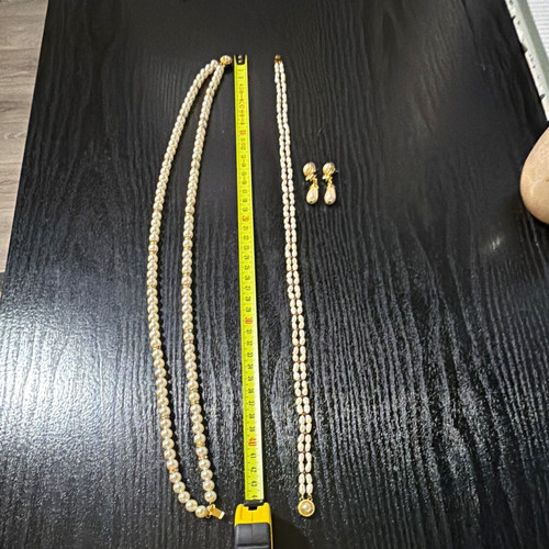 Pearl jewellery set necklace - pearl,