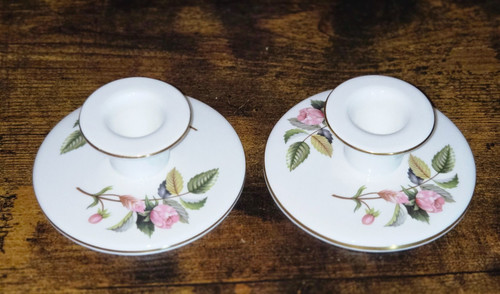 Pair vintage wedgwood - of,