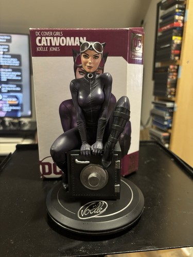Collectibles cover girls - dc,