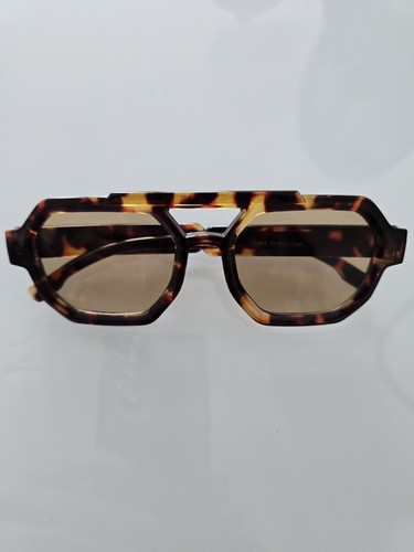 Gisele sunglasses chunky - ,