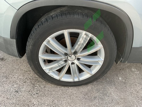 2010 volkswagen tiguan alloy - 2010,