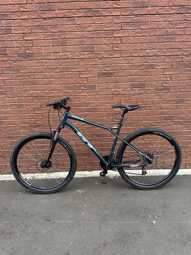 Aggressor mountain bike - gt,