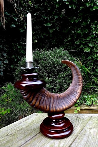 Ram copy horn candle holder