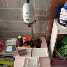 Gnome Beta 35 Colour Photo