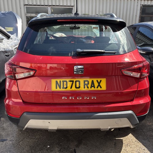 Seat arona breaking for - breaking,