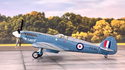 Corgi aa38704 spitfire prxix - aa38704,