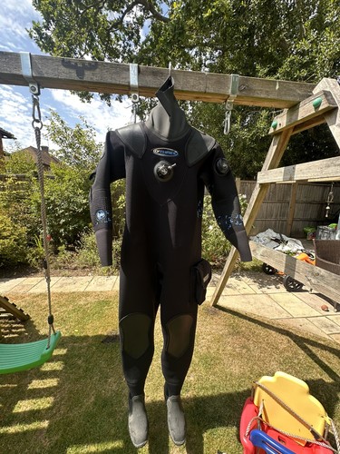 Three scuba drysuit - o'three, /