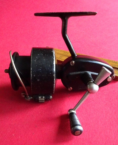 Good vintage rare 2nd model - good,