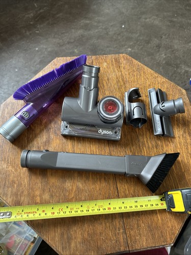 Job lot bundle dyson vacuum - bundle,