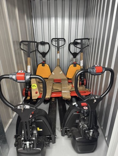 Manual pallet pump - pallet, truck