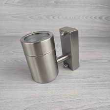 Outdoor Wall Light Modern Outdoor Brushed Chrome IP44 Robus TRALEE R135 GU10