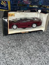 1:24 *BOXED* MAISTO JAGUAR