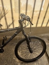 trek 3900 MOUNTAIN BIKE SILVER AND BLACK 16" FRAME GOOD CONDITION