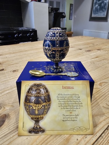 Atlas egg trinket box with