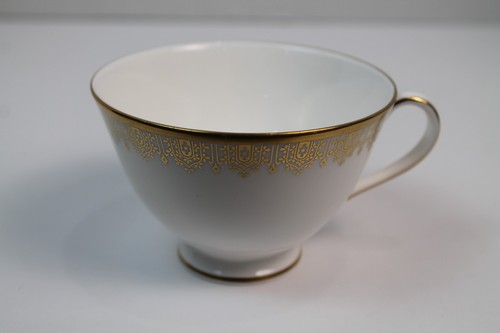 Royal doulton gold lace h4989 - royal,