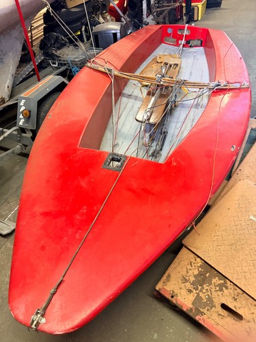 Sailing dingy solo - sailing,