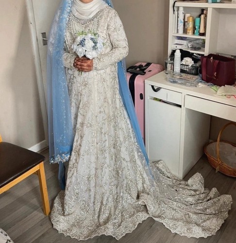 Wedding dress - wedding,