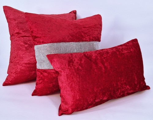 Crushed velvet cushion - crushed,