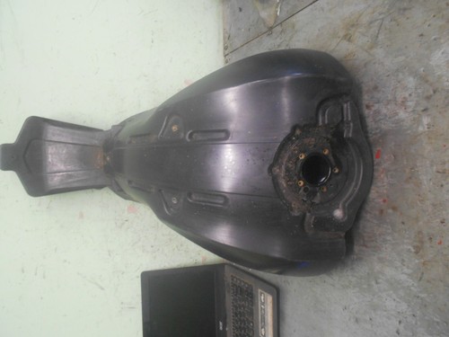 Ducati 696 monster - fuel, tank