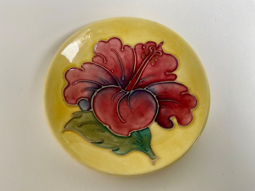 Moorcroft hibiscus pin - moorcroft,