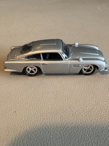 Corgi aston martin - martin, db5