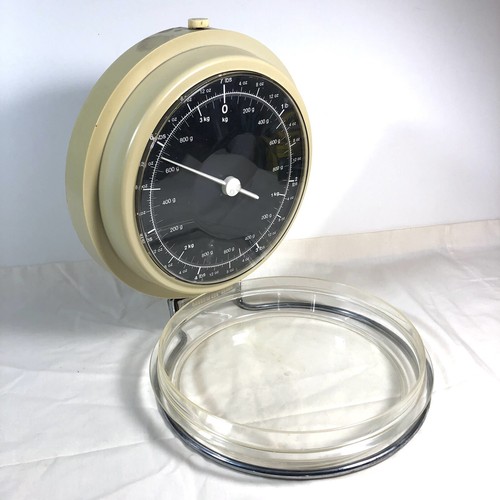 Vintage universal brand - universal,