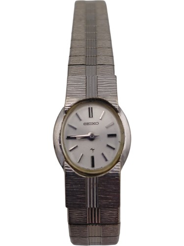 Seiko ladies wristwatch silver - seiko,