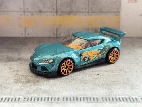 Hot wheels toyota supra - hot, 20