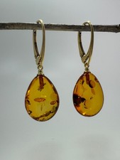 Baltic Amber Dangle Earrings |