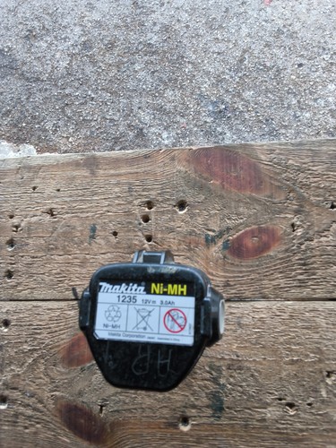 Genuine makita 1235 12v mh - 1235, ni-mh