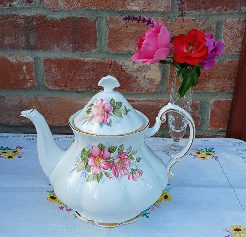 Vintage english bone china - vintage,