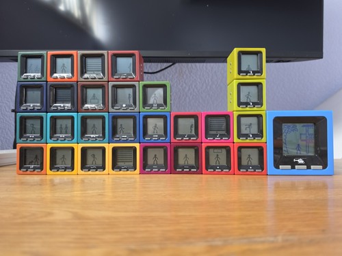 Radica cube world series 4 - world,