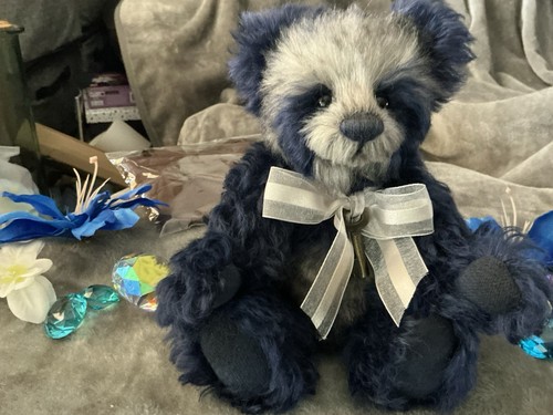 Charlie bears best friends - bears,
