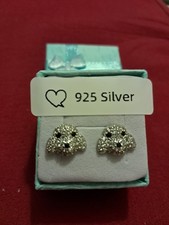 Beautiful Crystal Black And