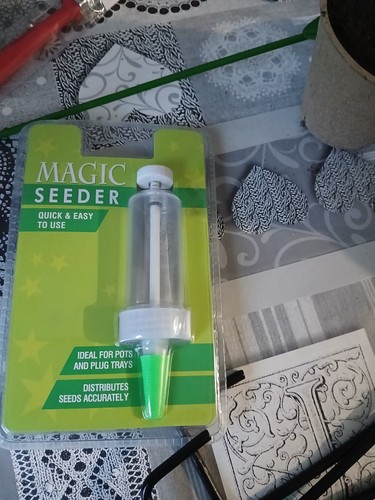 Handheld sowing seeds - sowing,