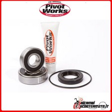 FRONT WHEEL BEARING AND FENDER